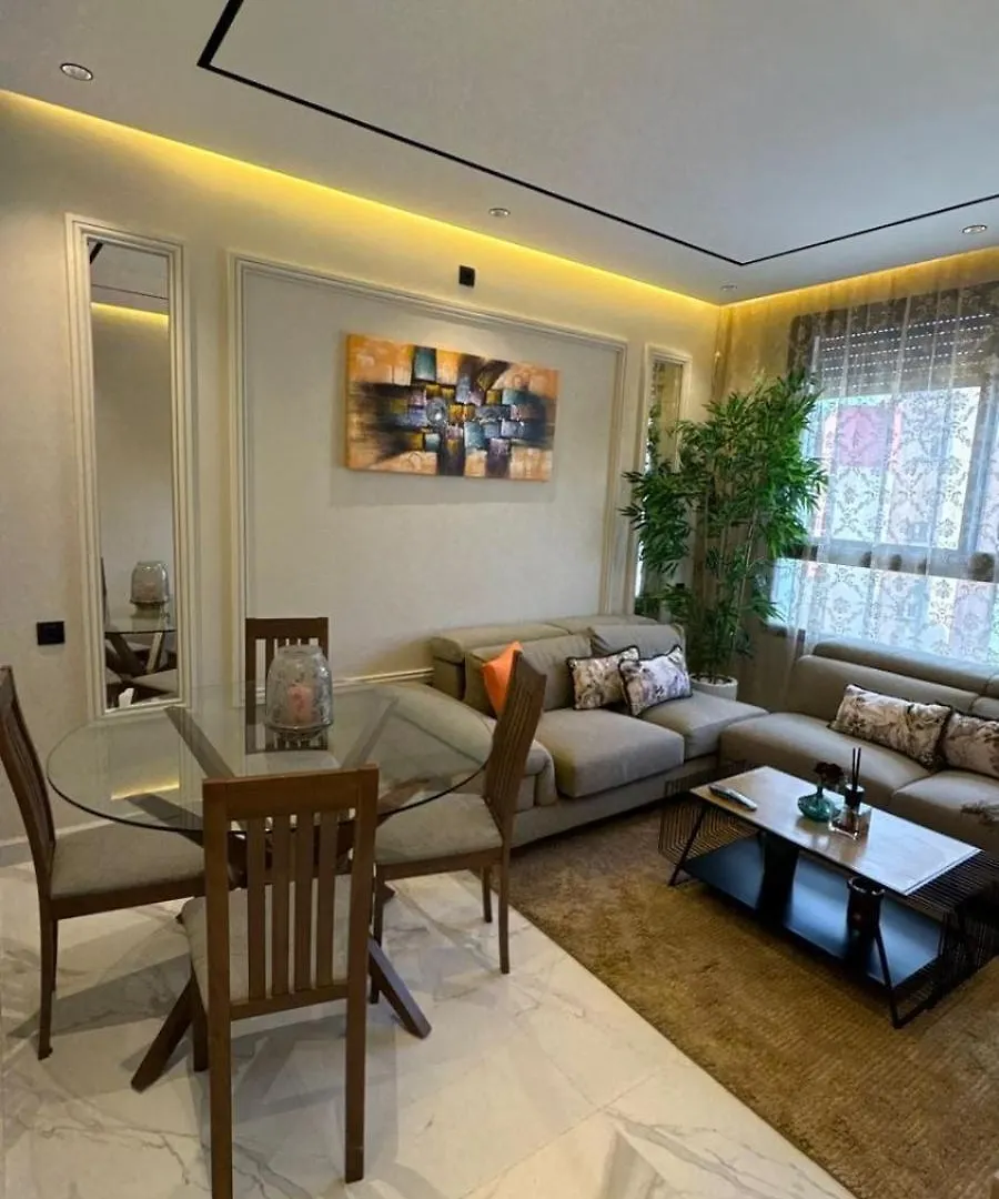 Elegant Apartment & Close To Tgv Train Station Casablanca 0*,  Marokko